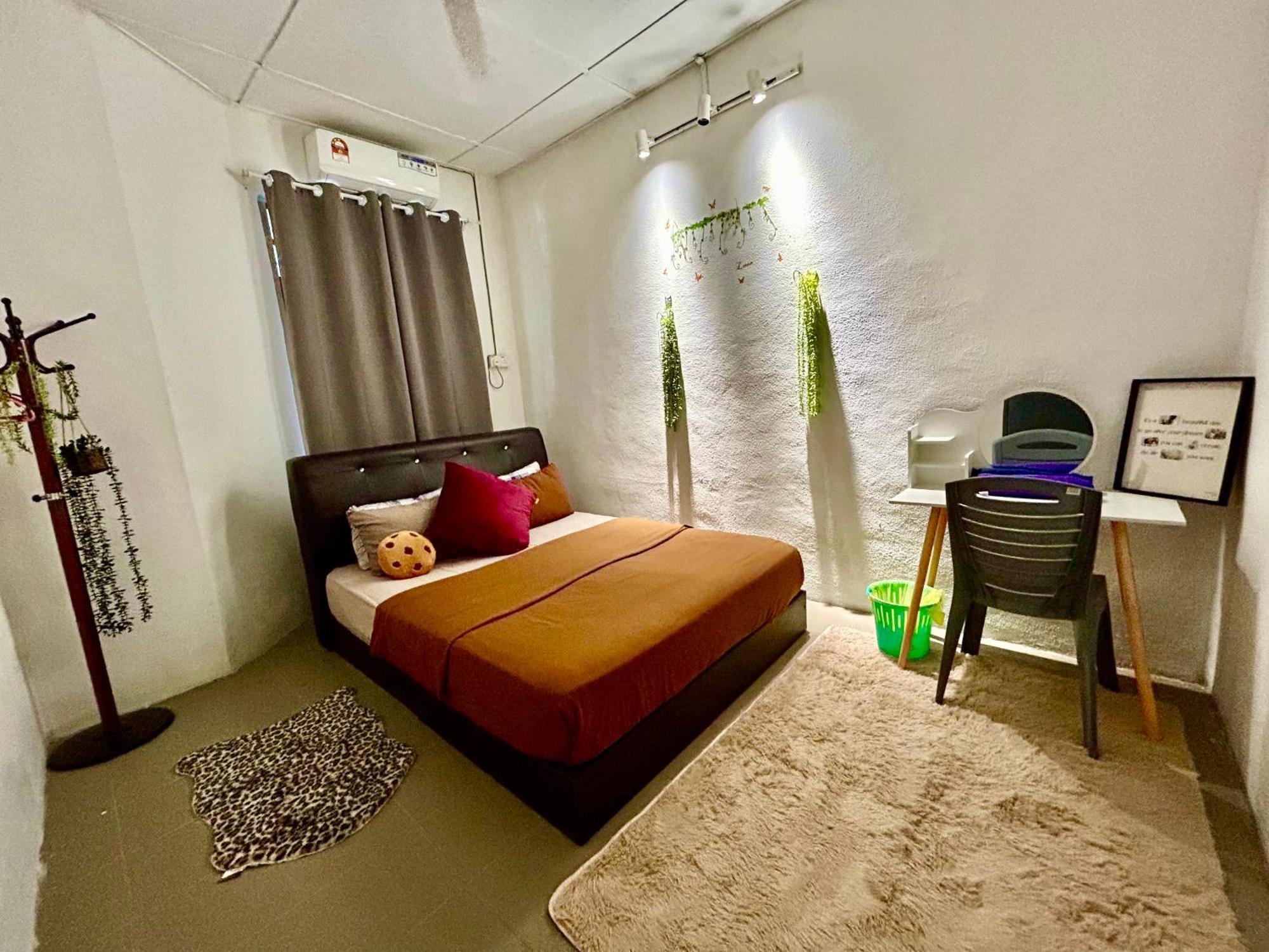 Entire 33 Cozy House • 3 Bedroom @ Alma Bukit Mertajam Bagian luar foto