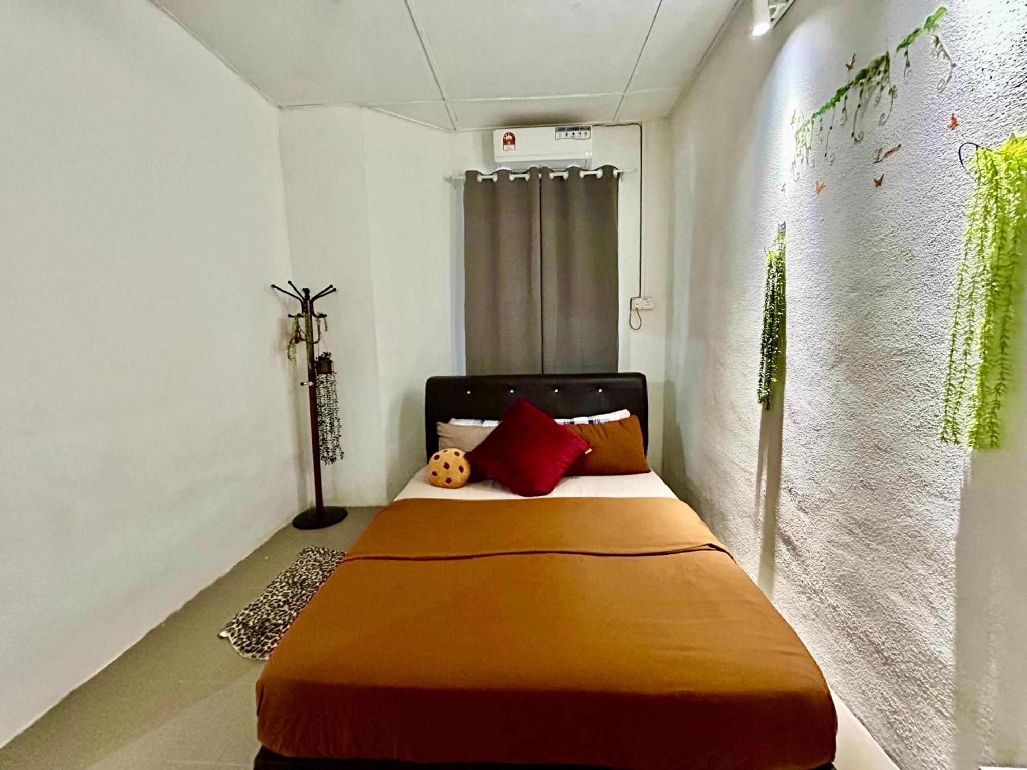 Entire 33 Cozy House • 3 Bedroom @ Alma Bukit Mertajam Bagian luar foto