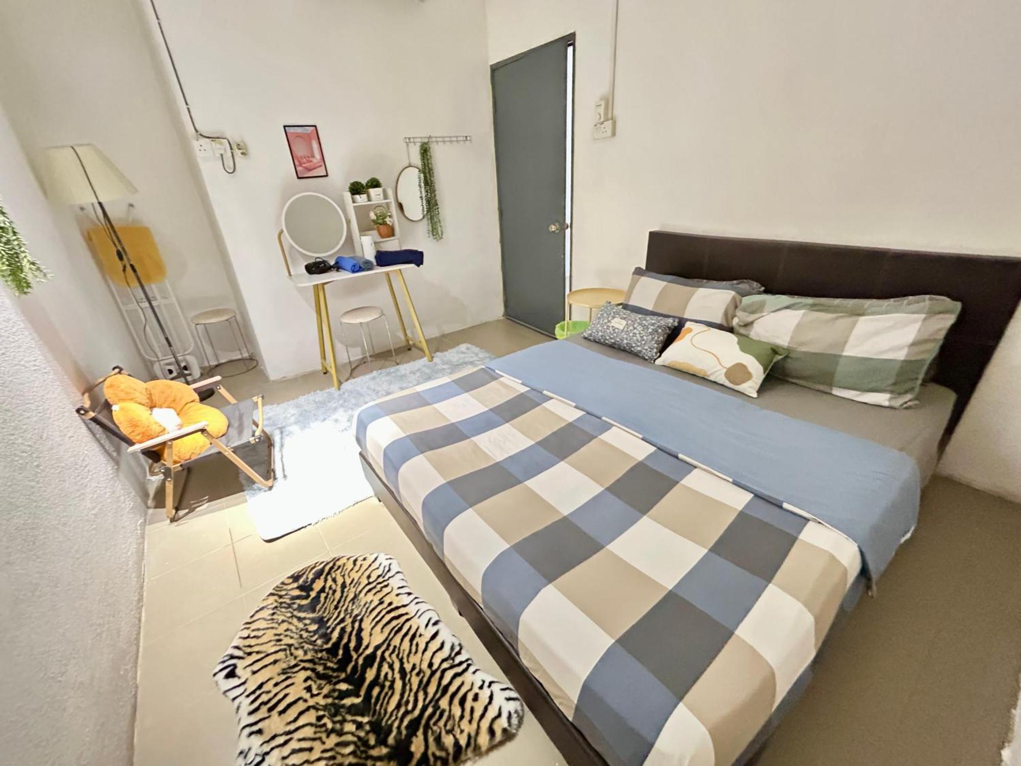 Entire 33 Cozy House • 3 Bedroom @ Alma Bukit Mertajam Bagian luar foto