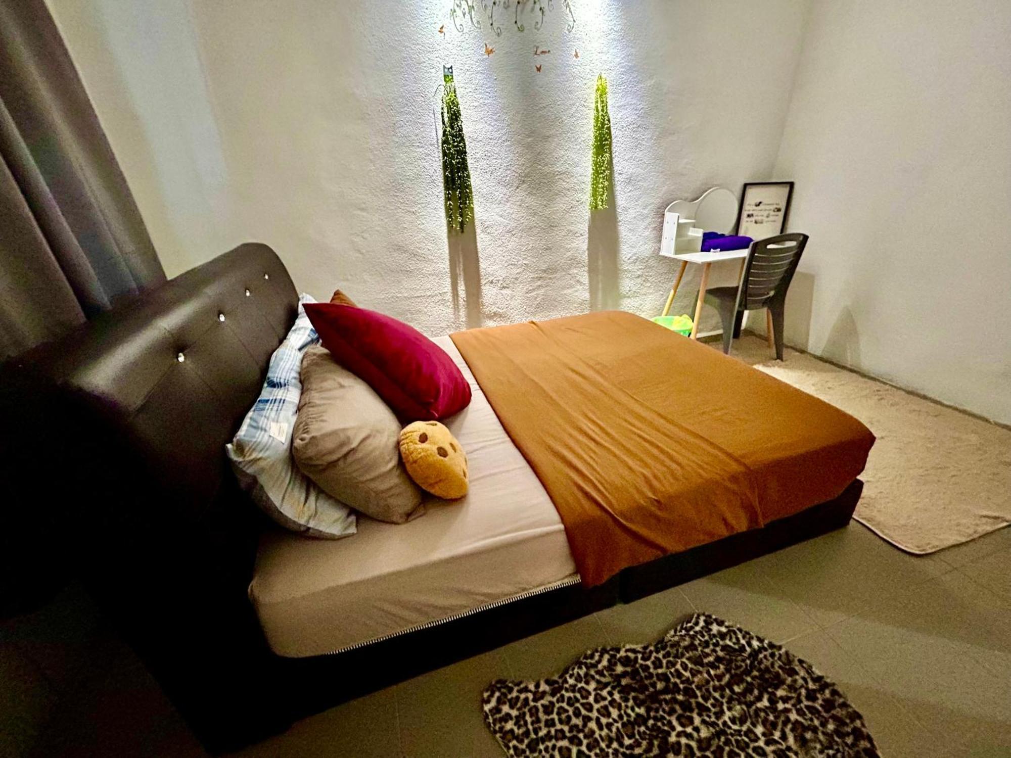 Entire 33 Cozy House • 3 Bedroom @ Alma Bukit Mertajam Bagian luar foto