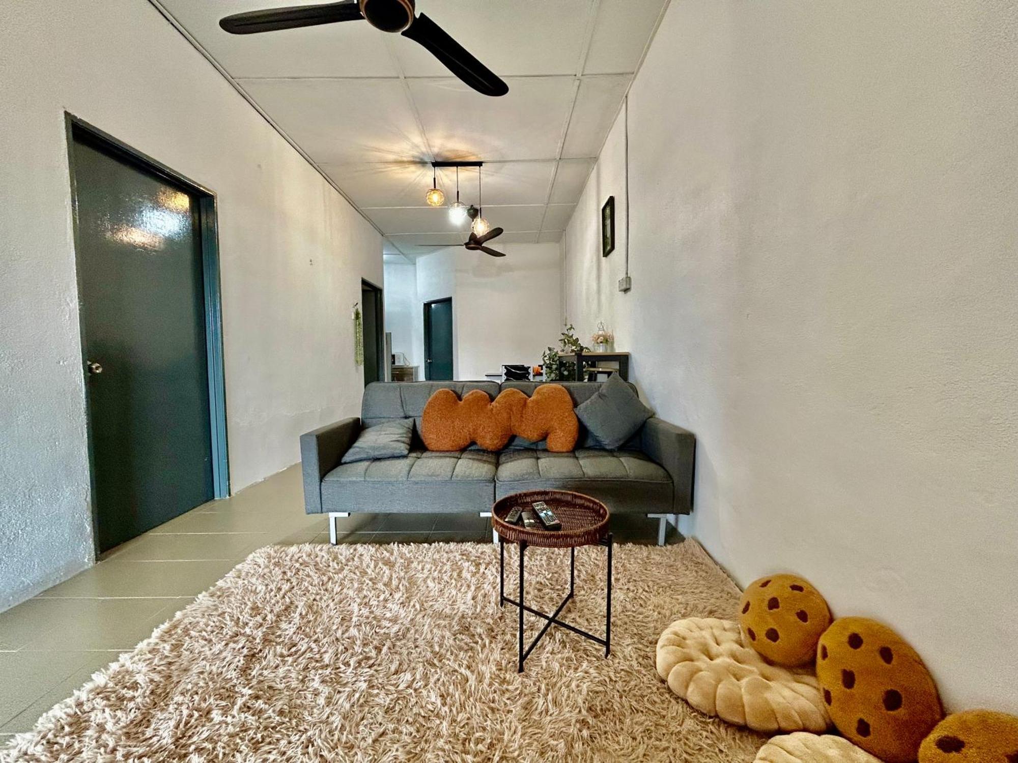 Entire 33 Cozy House • 3 Bedroom @ Alma Bukit Mertajam Bagian luar foto